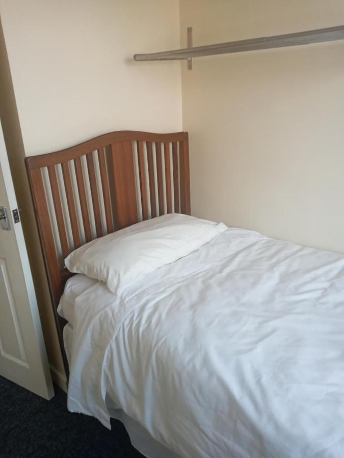 Summerhill, Wrexham - Key Worker Friendly Exterior foto
